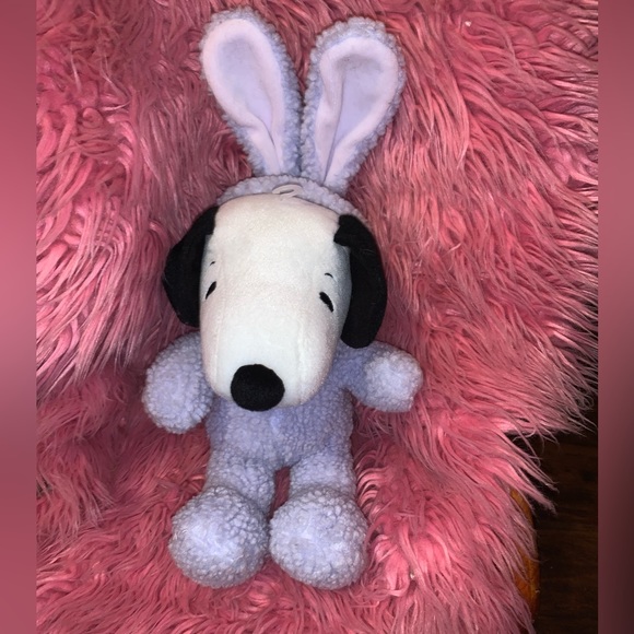 Vintage SNOOPY Easter Bunny Plush - Hallmark 2004 - Picture 2 of 5